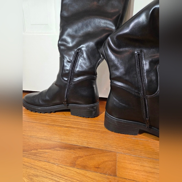 Old Navy Black tall faux Leather Boots Women Size 10 GUC - Picture 5 of 8